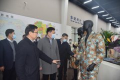 市、區領導一行蒞臨公司調研指導