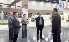 濱州海關黨委書記、關長李光一行來公司調研